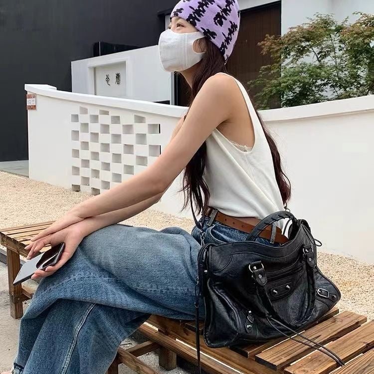 日韩时尚包包女新款辣妹风手提包大容量托特包百搭休闲单肩斜挎包