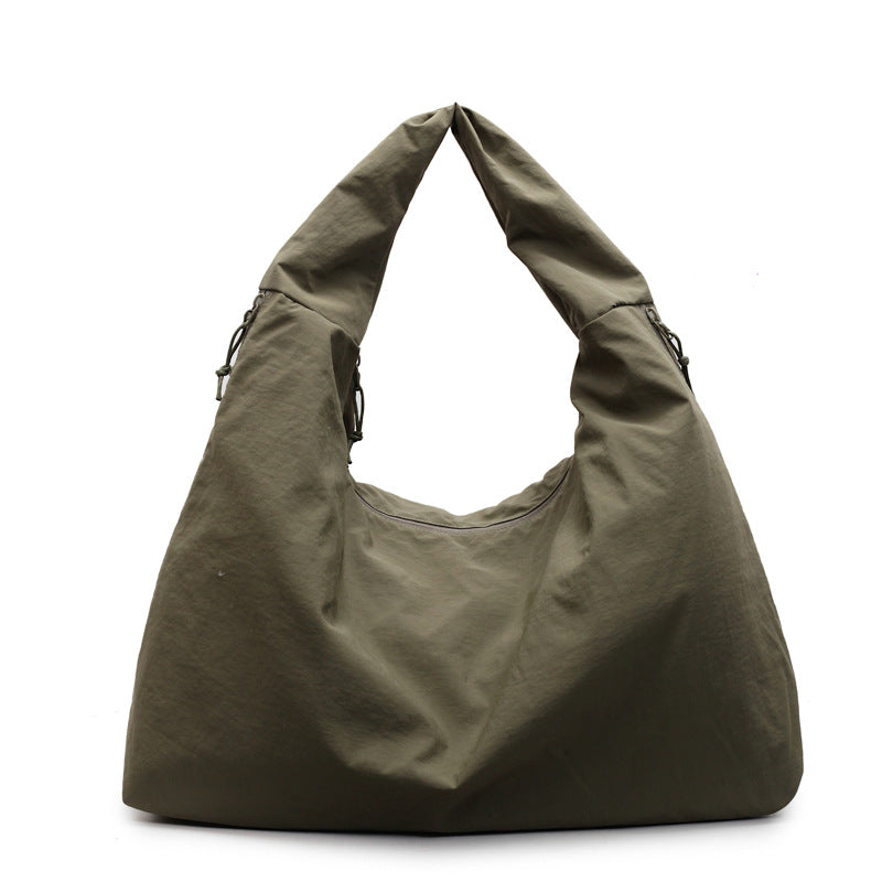<font dir="auto" style="vertical-align: inherit;"><font dir="auto" style="vertical-align: inherit;">Trendy en elegante schoudertas met grote capaciteit, geschikt voor grensoverschrijdend gebruik, nieuwe stijl 2025, modieuze nylon schoudertas, retro handta
